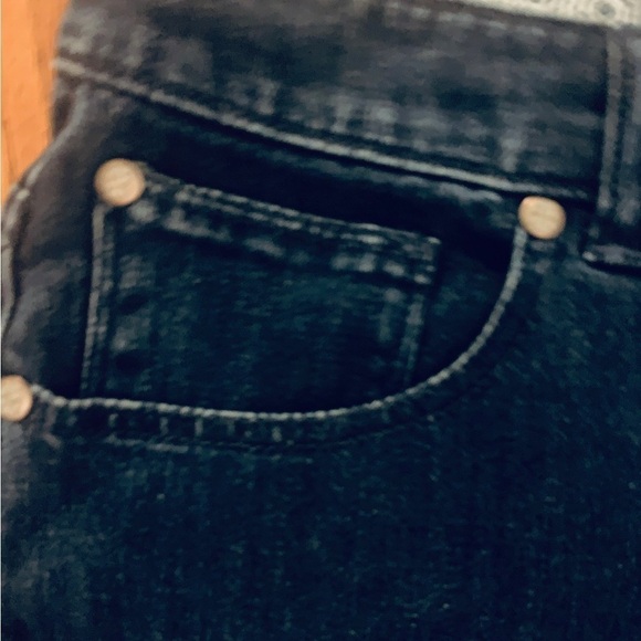 Izod dark denim shorts, size 6 - Picture 7 of 7